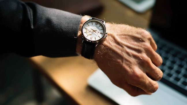 jsncruz Looking at Time